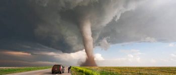 Imágenes de tornados destructivos 